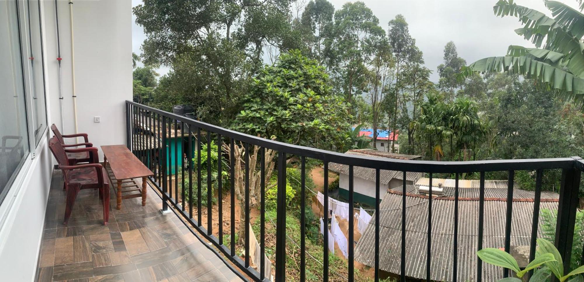 Broad View Apartment Ела Екстериор снимка