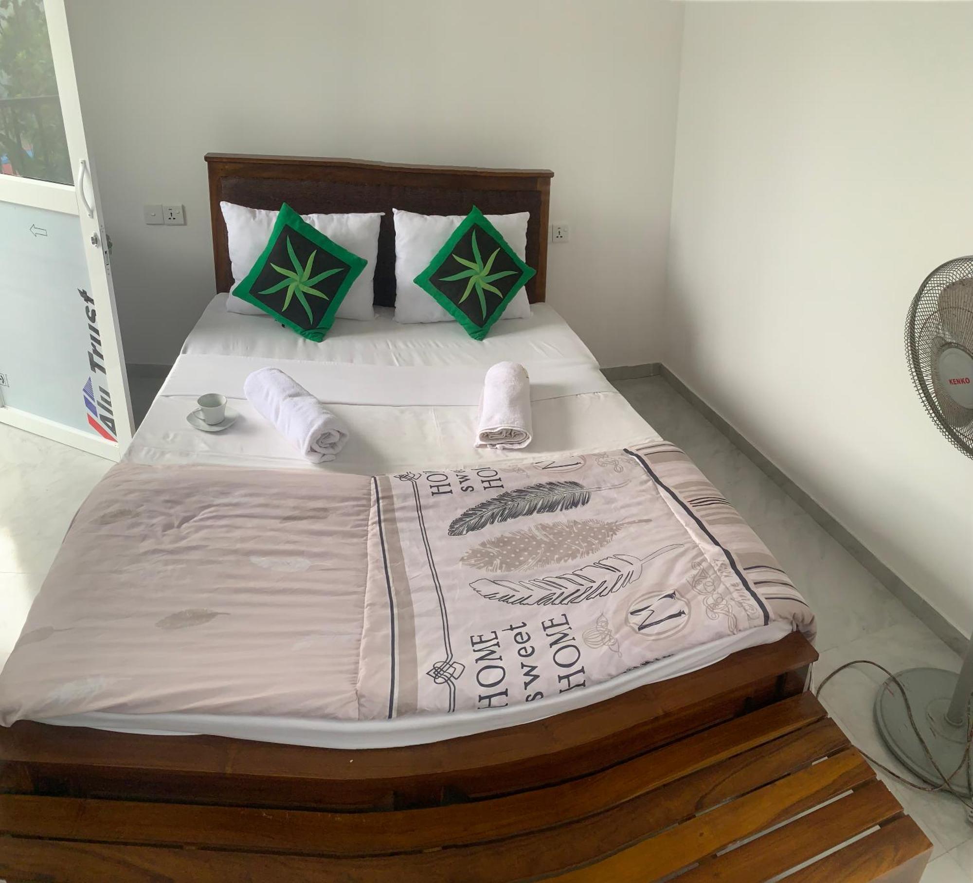 Broad View Apartment Ела Екстериор снимка